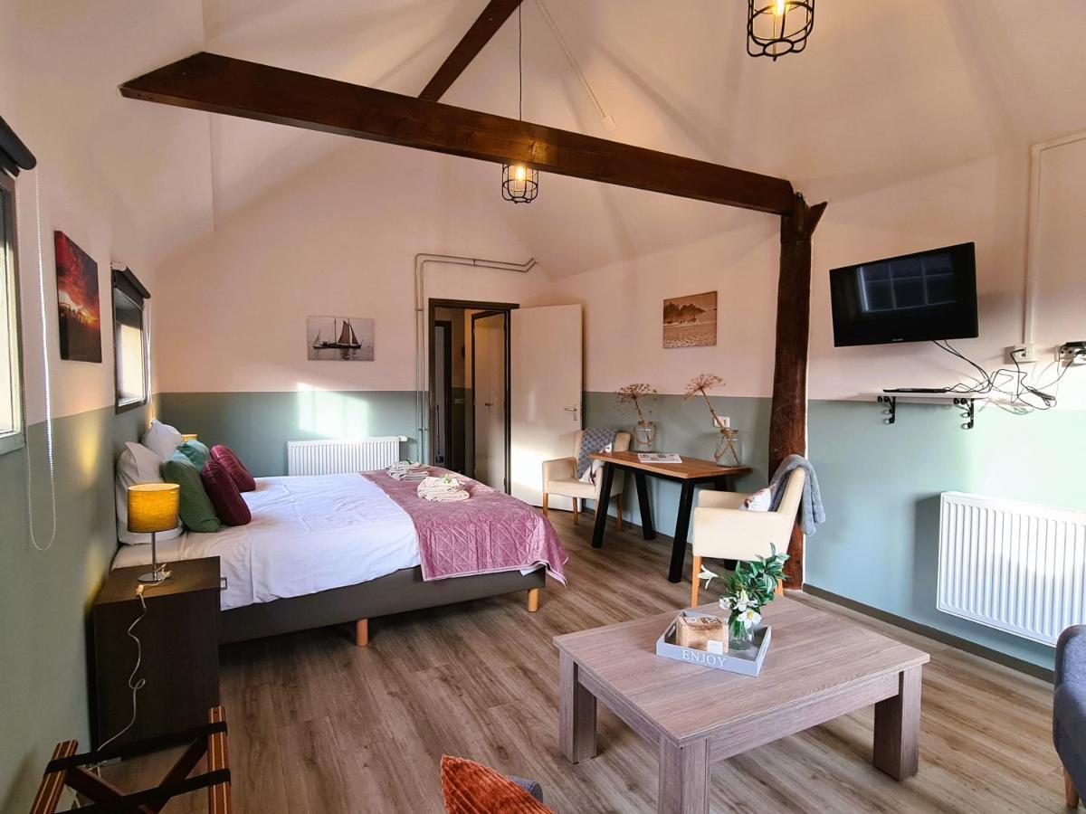 B&B De Kan Hoeve De Veenhoop エクステリア 写真