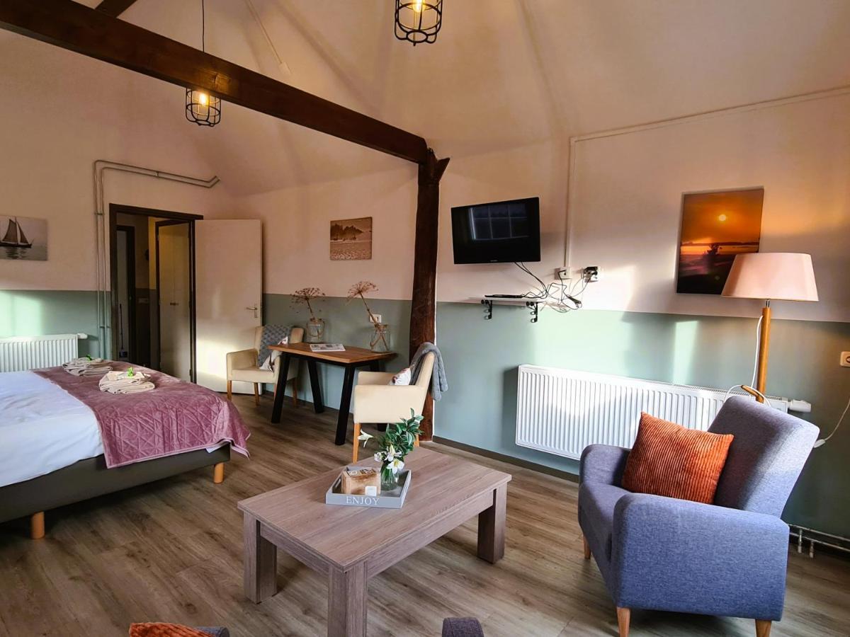 B&B De Kan Hoeve De Veenhoop エクステリア 写真