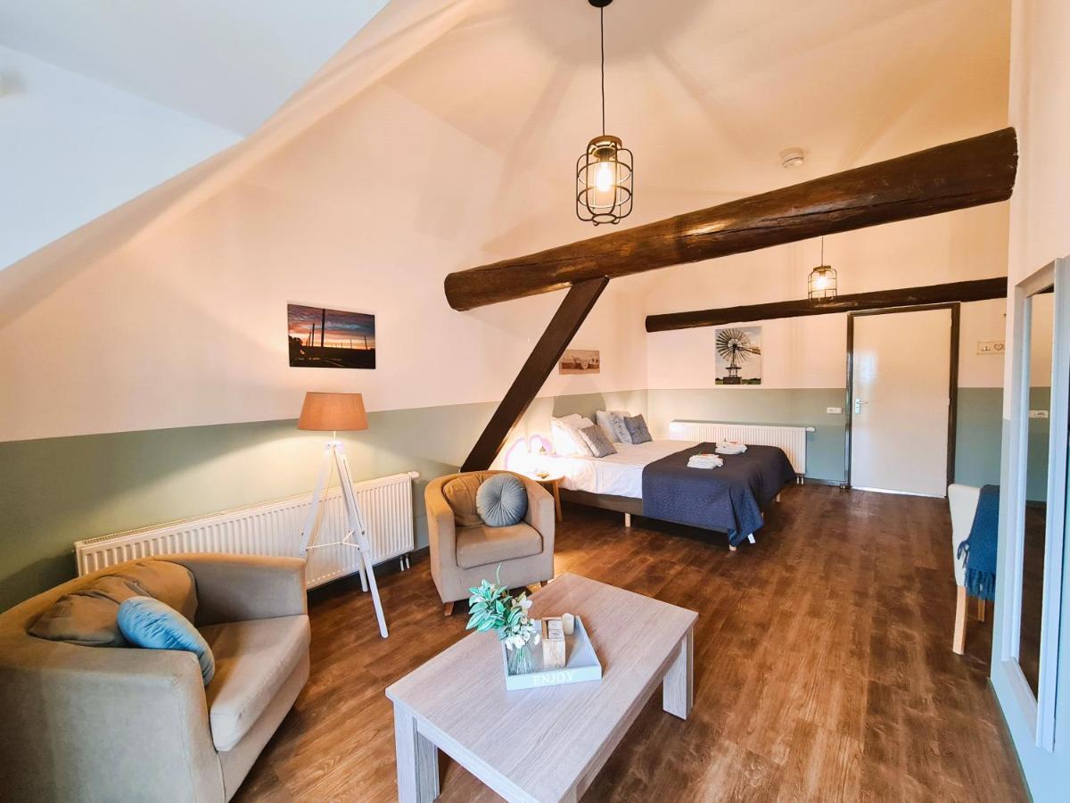 B&B De Kan Hoeve De Veenhoop エクステリア 写真