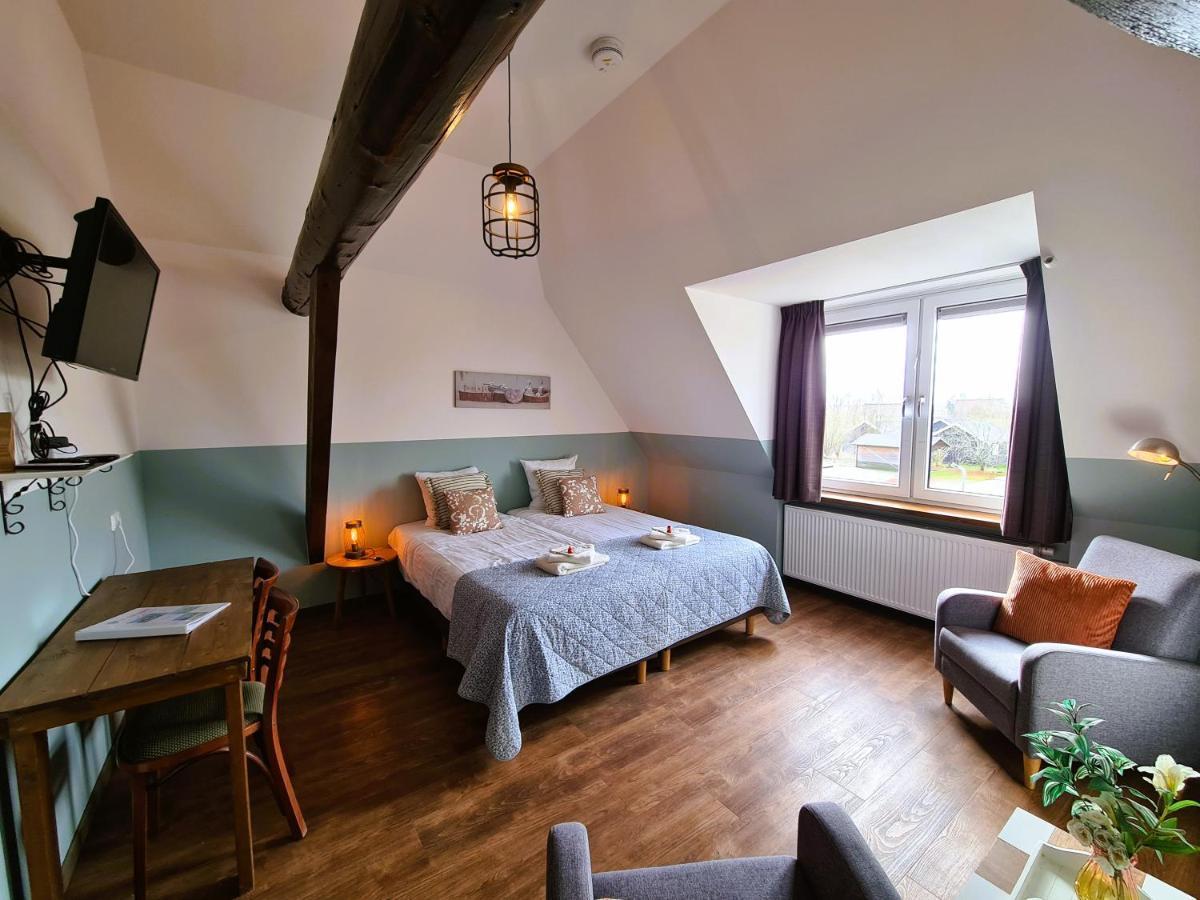 B&B De Kan Hoeve De Veenhoop エクステリア 写真